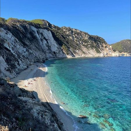 Mare Fuori Lägenhet Portoferraio Exteriör bild