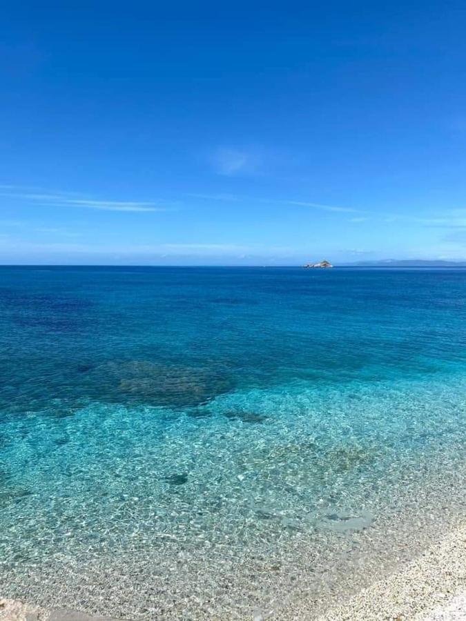 Mare Fuori Lägenhet Portoferraio Exteriör bild